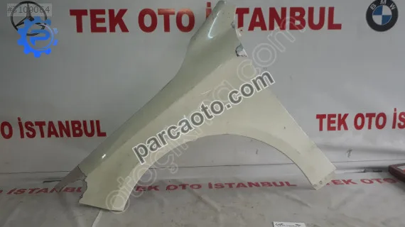Mercedes cla 117 çamurluk ön sol