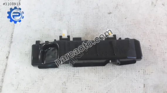 Hyundai i20 braket sağ ön 86514c8000