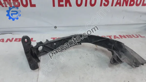 Bmw e87 braket sol far destek braketi 7120823