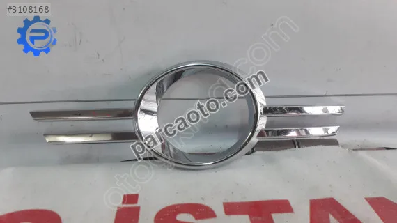 Mercedes c 204 çıta sağ sis nikelajı a2048851274