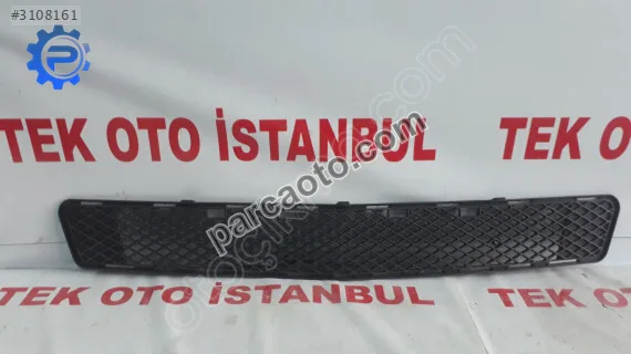 Mercedes c 204 tampon ızgarası orta a2048852123