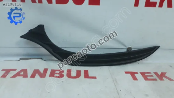 Renault clio 4 bakalit sol far kaşı alt 260946277r