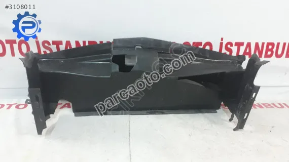 Bmw 245 radyatör paneli 23 000 0022