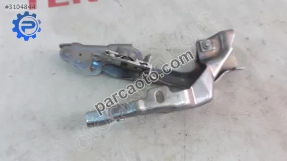 Mercedes a 176 kaput menteşesi sol
