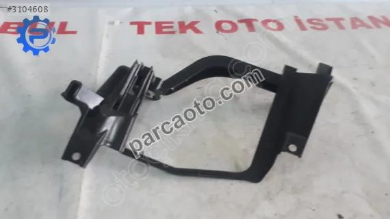Bmw e60 braket sağ far bağlantı ayağı 63126936089