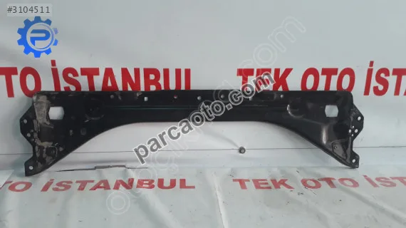 Mercedes E 211 ÜST PANEL SACI
