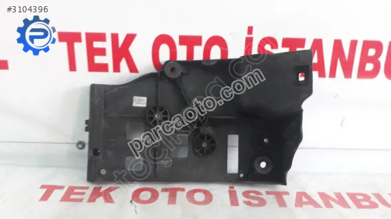 Range rover akü tabanı dwm500021