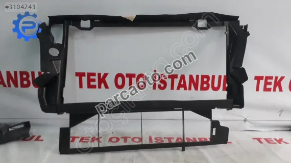 Mercedes e 210 radyatör paneli a2105000316