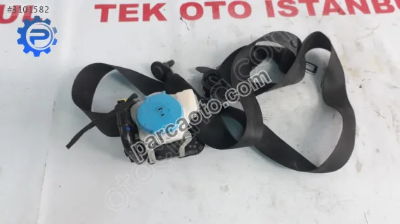 Mercedes a 176 emniyet kemeri sağ ön a1768602185