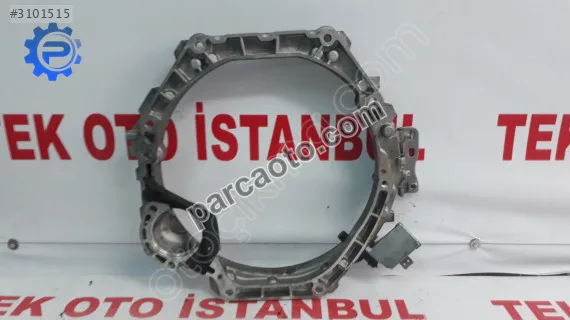 Mercedes c 205 motor kapağı arka kapak a6260102900 dizel