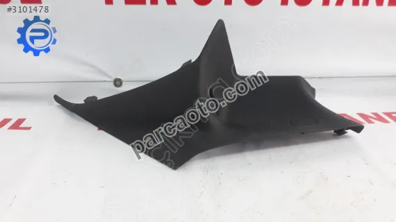 Mercedes cla 117 bakalit sağ emniyet kemer bakaliti a1176902