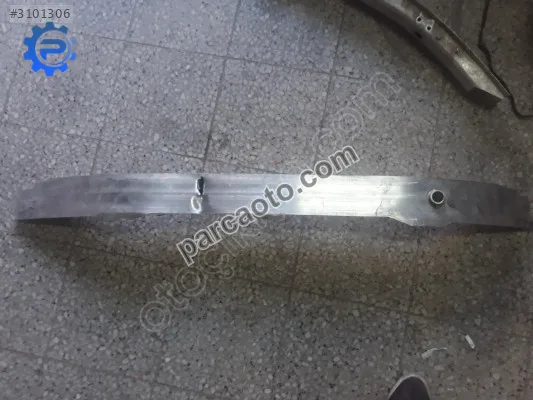Bmw f20 f30 tampon demiri ön
