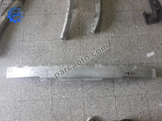 Mercedes C 205 TAMPON DEMİRİ ÖN