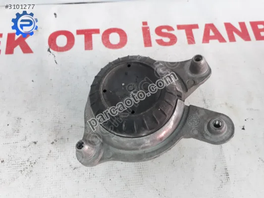 Mercedes C 205 MOTOR KULAĞI A2052406617