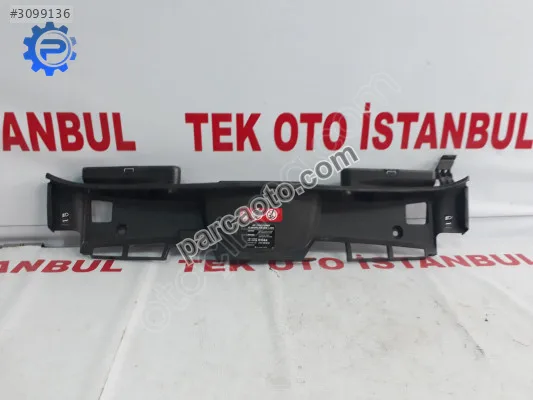 Mercedes c 204 radyatör üst panel a2048174920
