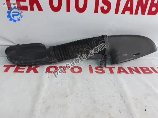 Mercedes c 205 hava giriş borusu dizel a6260900037