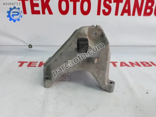 Mercedes c 205 motor bağlantı kulağı a6262230100 dizel