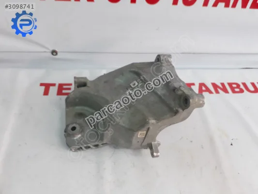Mercedes c 205 motor bağlantı kulağı a6262230000 dizel