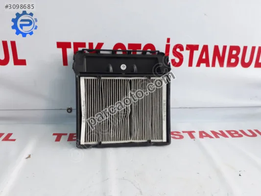 Mercedes C 205 HAVA FİLTRESİ A2058308802