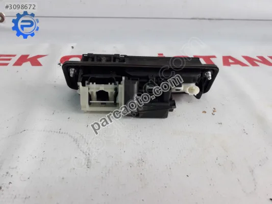 Mercedes c 205 bagaj açma  mekanizması a2227600853