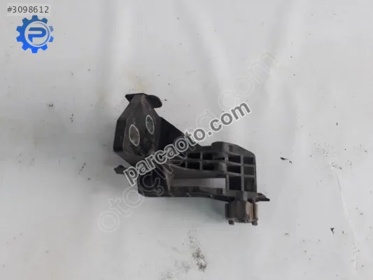 Mercedes c 205 ön panel ayağı sol a2055014320 plastik