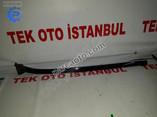 Mercedes e 212 çıta ön cam çıtası sol a2126900982