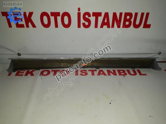 Mercedes c 205 çıta amg ön tampon çıtası orta a2058851574