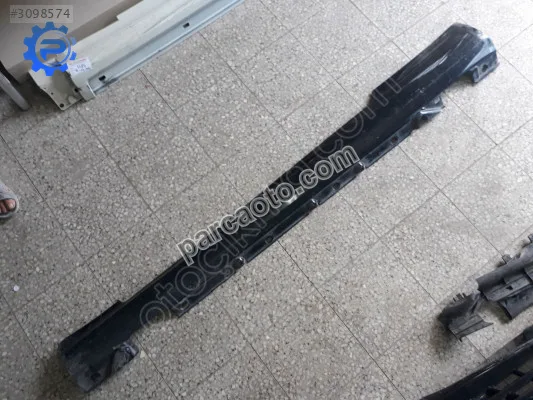Mercedes E 207 MARŞPİYEL SOL