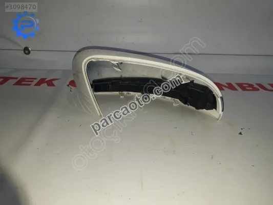 Mercedes c 205 ayna kapağı  sinyal sağ