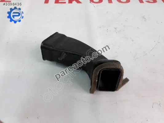 Mercedes e 212 hava kanalı orta konsolda a2128310345