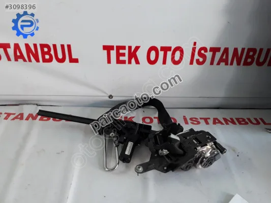 Mercedes e 207 emniyet kemer motoru sağ ön a2078600282
