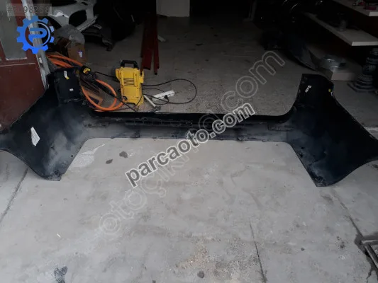 Mercedes VİTO 447 TAMPON ARKA