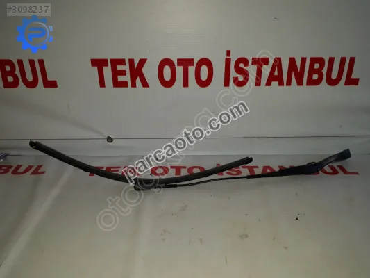 Mercedes C 205 SİLECEK KOLU A2058203700
