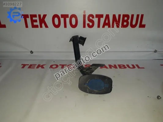 Mercedes-Benz C Serisi Yedek Su Deposu - İstanbul Anadolu Ataşehir