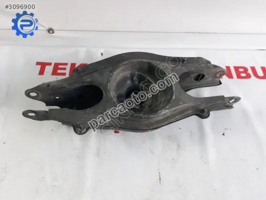 Mercedes c 204 taşıyıcı arka amortisör taban sacı