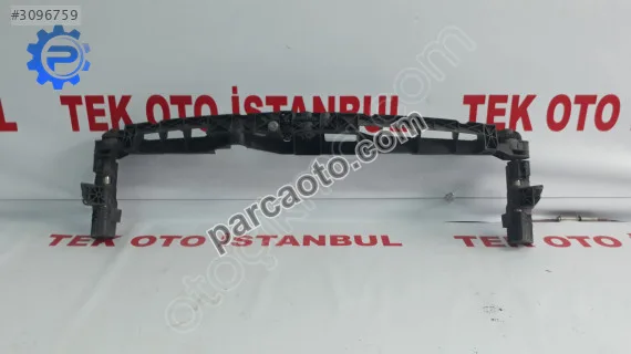 Mercedes e 212 radyatör üst panel a2128801403