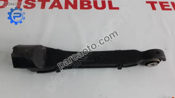 Mercedes c 204 salıncak arka alt kolu a2043521489