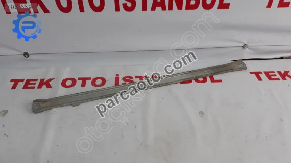 Mercedes e 212 gergi sacı ara sağ ön a2125240147