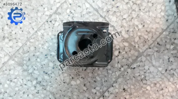 Mercedes e 211 tampon babası sol ön demiri ayağı