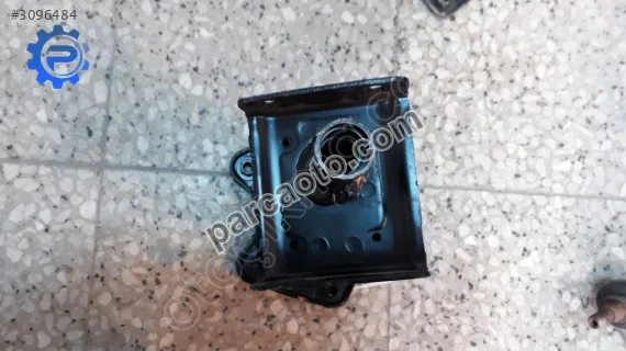 S 221 tampon babası sol ön demiri ayağı