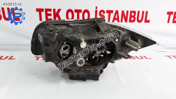 Bmw e81 far 1 seri sağ xenon 63117170292