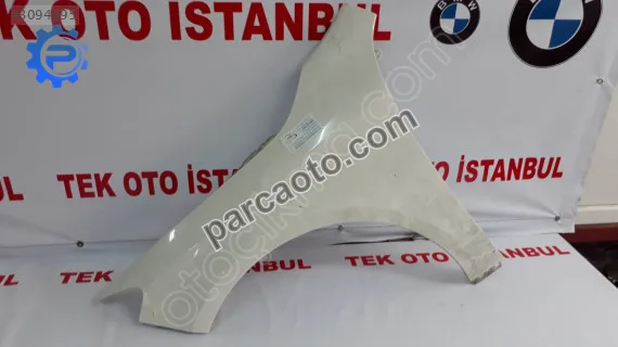 Mercedes cla 117 çamurluk ön sol