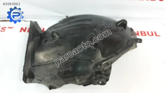 Mercedes c 205 davlumbaz sol önün arkası