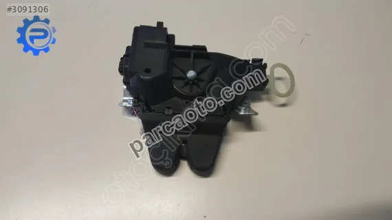 Mercedes C CLA 117  205 KİLİT BAGAJ A1177500085