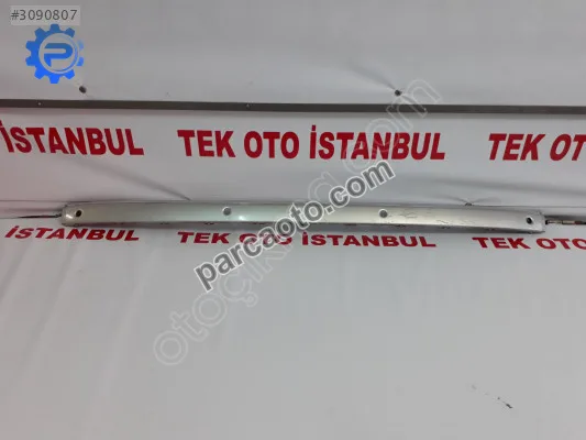 Mercedes e 211 çıta arka tampon çıtası a2118800112