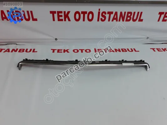 Mercedes e 207 çıta kasa coupe ön kaput .çıtası a2078880583