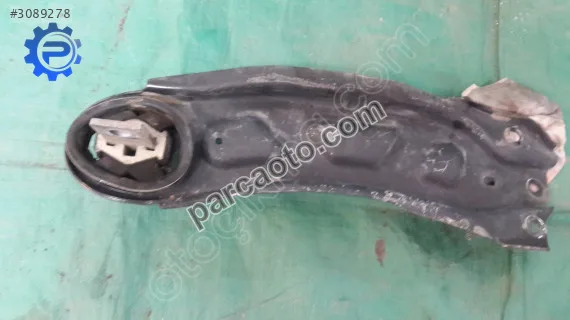 Mercedes a b gla cla  salıncak kolu sağ arka a2463500506