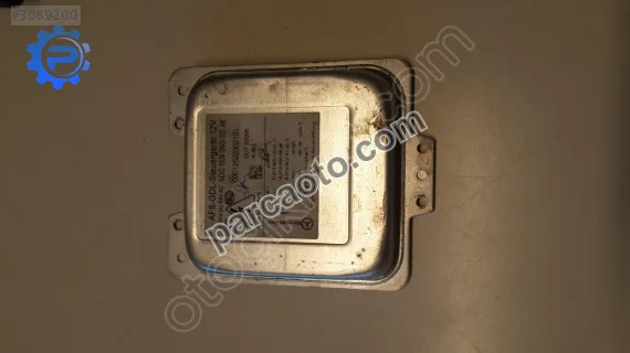 Mercedes CLA 117 TRAVERS ARKA A 24635010
