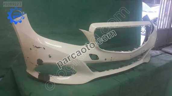 Mercedes E 212 TAMPON ÖN