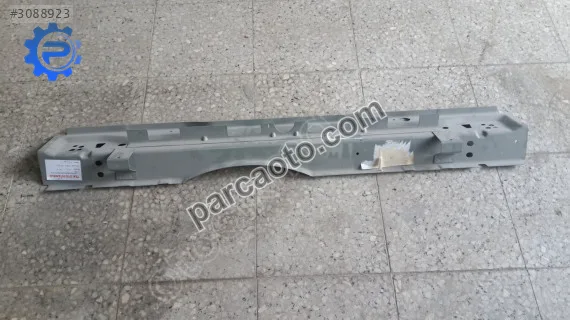 Mercedes VİTO 447 ARKA PANEL